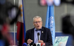 SPECIAL RAPPORTEUR. Ian Fry, the United Nations Special Rapporteur on the promotion and protection of human rights in the context of climate change, holds a press conference following a 10-day visit to the country, in Mandaluyong on November 15, 2023. Credit: Reuters