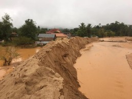 Mining run-off in Nai Hai Long village, Monglen tract, Tachileik district. Credit: Shan Human Rights Foundation