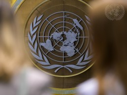 Emblem of the UN on the wall of the General Assembly Hall during the 73rd plenary meeting of the General Assembly. Credit: UN Photo/Manuel Elias
